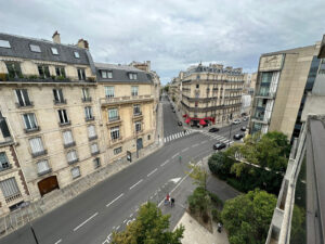 Parc Monceau – studio meublé avec parking